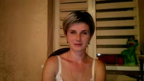 BeautyKsenia online show from 09/25/25, 07:06