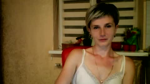 Snapshot of beautyksenia chatting on 07/09/26, 07:07 BeautyKsenia online show from 07/09/26, 07:07