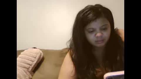 Snapshot of beautyloves chatting on 02/03/25, 02:34 Beauty online show from 02/03/25, 02:34