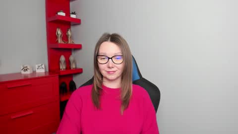 Zoe online show from 11/21/25, 07:40