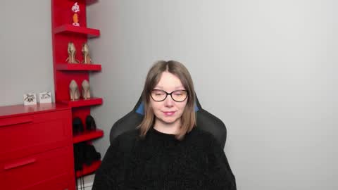 Zoe online show from 02/18/26, 06:31