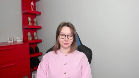 Zoe online show from 03/24/26, 06:40