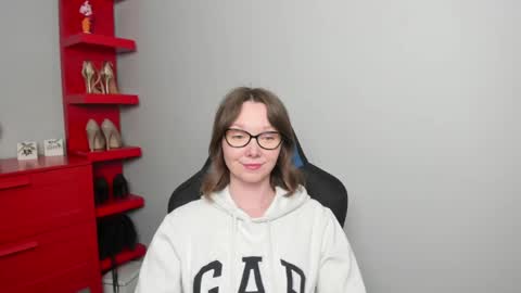 Zoe online show from 04/17/26, 07:00