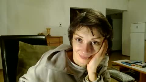 Raluca online show from 12/24/24, 11:33