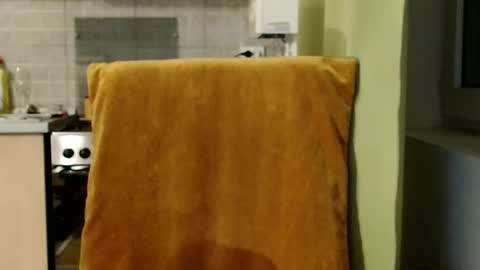 Raluca online show from 12/17/25, 06:36