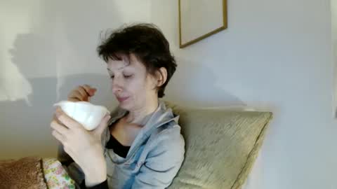 Raluca online show from 02/16/26, 04:25