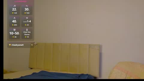 Jennifer online show from 04/16/26, 09:37