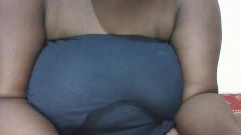 bebswee21 online show from 02/17/26, 08:26