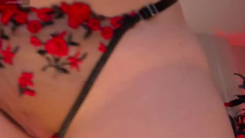 Snapshot of beccabaxter chatting on 09/18/25, 07:38 Am Becca online show from 09/18/25, 07:38