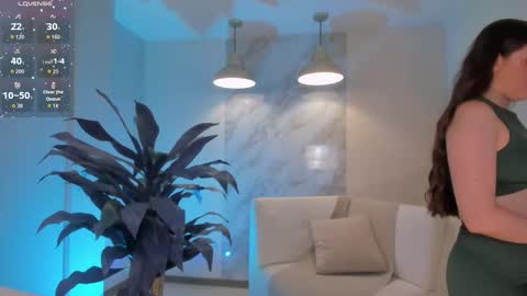 Snapshot of beccabaxter chatting on 09/19/25, 06:52 Am Becca online show from 09/19/25, 06:52