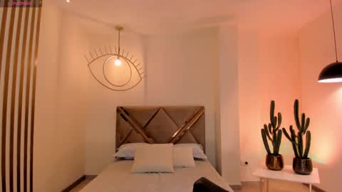 Snapshot of beccabaxter chatting on 10/08/25, 07:44 Am Becca online show from 10/08/25, 07:44