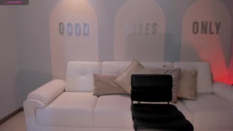 Snapshot of beccabaxter chatting on 03/08/26, 11:58 Am Becca online show from 03/08/26, 11:58