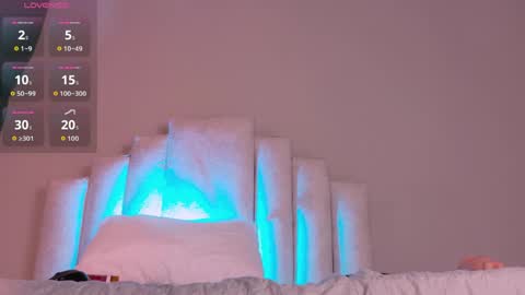 Beecckkkaaa online show from 04/21/26, 12:55