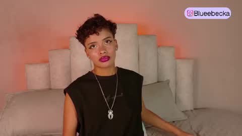 Snapshot of beckablue chatting on 07/11/26, 11:57 Beecckkkaaa online show from 07/11/26, 11:57