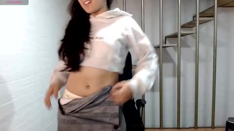 Daniela online show from 02/17/25, 02:53