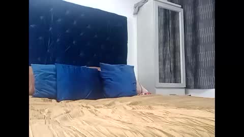 BECKY BOO  online show from 11/21/25, 05:28