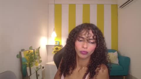 becky_lynch_102 online show from 11/10/25, 05:56