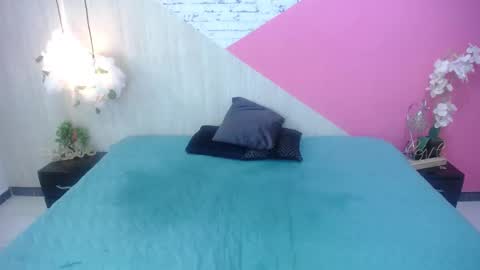 becky_lynch_102 online show from 11/15/25, 06:15