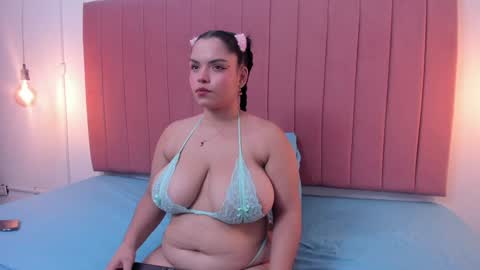 Snapshot of beckybeaumont chatting on 12/19/24, 12:24 BEKY online show from 12/19/24, 12:24