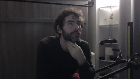 bedghost  online show from 01/31/26, 07:56