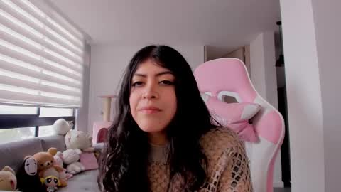 Snapshot of bedroomeyess chatting on 03/06/25, 05:54 Amber UwU IM MOVING AND IS CRAZY ILL BE BACK VERY SOON 3 MISS YA ALREADY online show from 03/06/25, 05:54