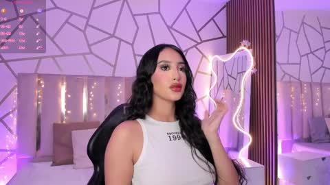 BELLA online show from 04/08/26, 12:21