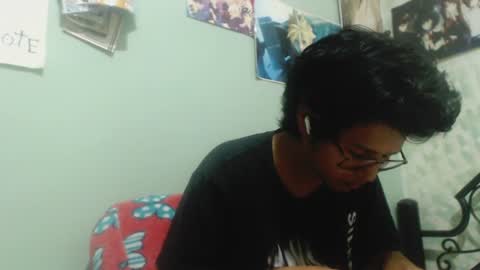 Snapshot of beentage chatting on 07/07/26, 06:47 Alex online show from 07/07/26, 06:47