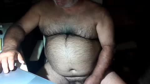 Snapshot of beers19 chatting on 09/14/25, 06:07 beers19 online show from 09/14/25, 06:07