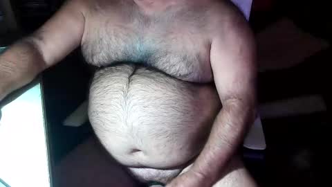 Snapshot of beers19 chatting on 09/23/25, 03:26 beers19 online show from 09/23/25, 03:26