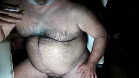 Snapshot of beers19 chatting on 10/08/25, 07:00 beers19 online show from 10/08/25, 07:00