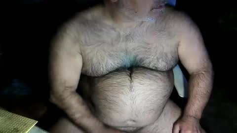 Snapshot of beers19 chatting on 11/01/25, 03:36 beers19 online show from 11/01/25, 03:36