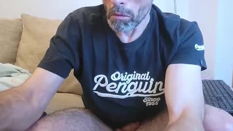 begbestuk online show from 10/24/25, 02:08