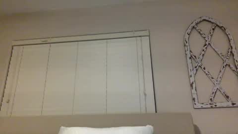 Snapshot of beginnersluck111 chatting on 10/03/25, 03:47 Beginners Luck online show from 10/03/25, 03:47