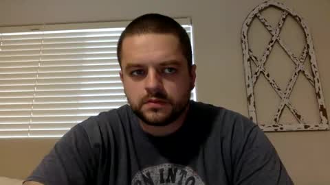 Snapshot of beginnersluck111 chatting on 10/27/25, 11:31 Beginners Luck online show from 10/27/25, 11:31