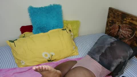 Snapshot of bela_violet chatting on 07/24/26, 06:44 bela_violet online show from 07/24/26, 06:44