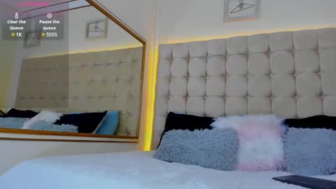 Snapshot of belami_blake chatting on 01/18/25, 11:43 belami_blake online show from 01/18/25, 11:43