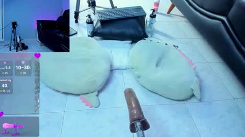 Snapshot of belami_blake chatting on 09/23/25, 05:21 belami_blake online show from 09/23/25, 05:21