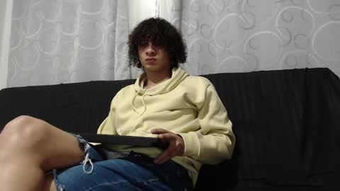 independent model online show from 01/18/25, 01:19