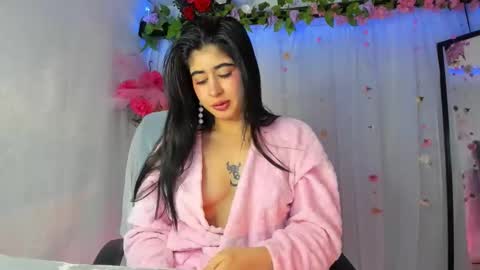 Snapshot of belinda_luna_ chatting on 12/01/25, 09:09 modelo independiente online show from 12/01/25, 09:09