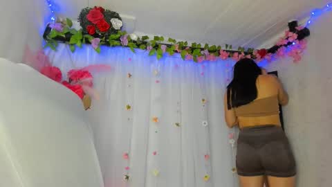 Snapshot of belinda_luna_ chatting on 12/03/25, 10:08 modelo independiente online show from 12/03/25, 10:08