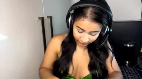 belindafeiner online show from 03/17/26, 11:46