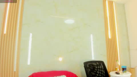 Belkilima  online show from 02/05/26, 08:24