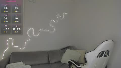 Hi I am Bella online show from 02/20/26, 06:26