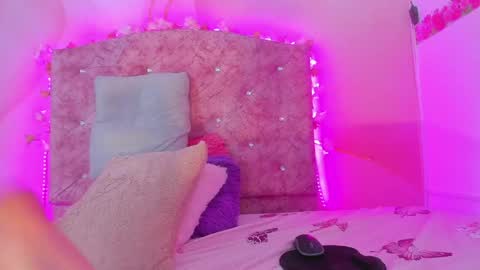 Melanie  online show from 12/04/24, 11:02