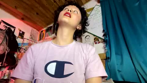 Snapshot of bella__w chatting on 01/15/26, 02:38 Zia online show from 01/15/26, 02:38