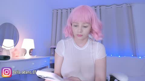 Snapshot of bella_adams_ chatting on 10/13/25, 11:49 isabella online show from 10/13/25, 11:49