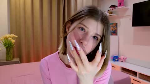 Bella online show from 02/21/26, 10:00