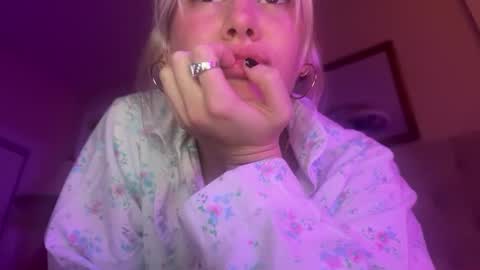 Bella Baby online show from 02/10/25, 04:52