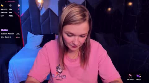 Bella online show from 09/30/25, 06:13