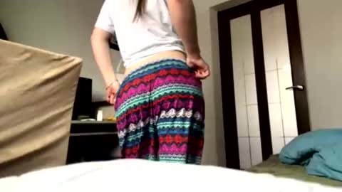 Hanna here Welcome  online show from 03/13/26, 03:24